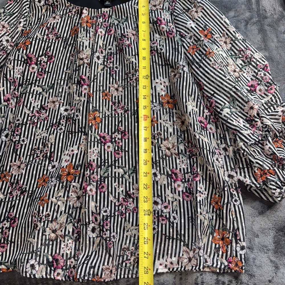Women's ALYX Black & White Striped Floral Top W/ Rusched Sleeves Sz. 2X - Picture 6 of 8